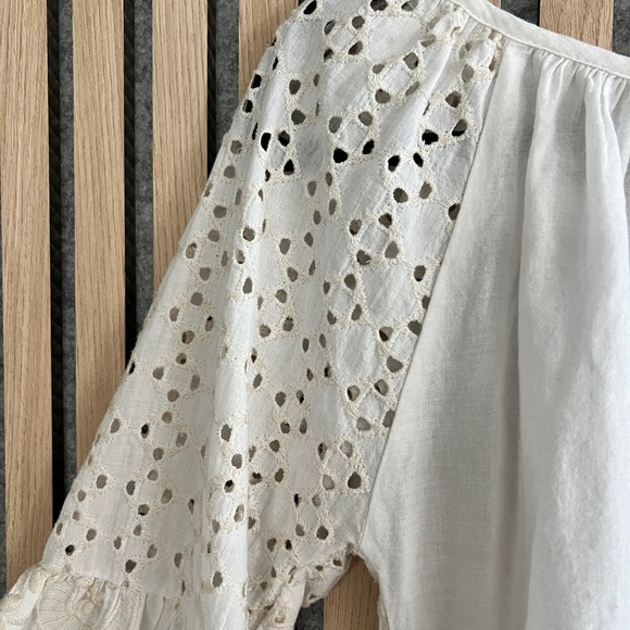 Antica Sartoria- Elegant Cream Eyelet and Lace Top tassel tie closure - Small - Picture 2 of 9